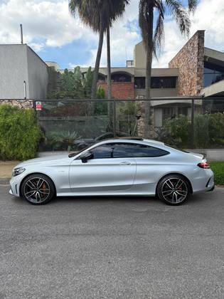 MERCEDES-BENZ C 43 AMG 3.0 V6 GASOLINA COUPÉ 4MATIC 9G-TRONIC